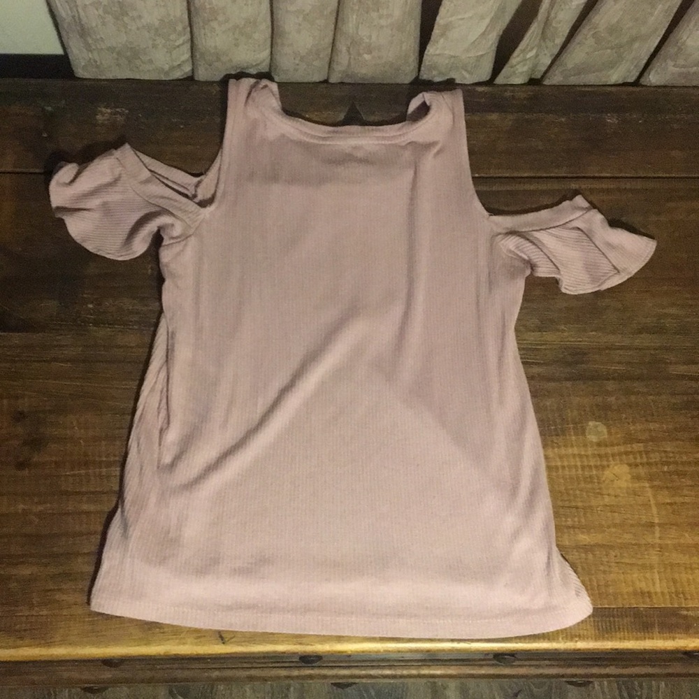 American Eagle off the shoulder top